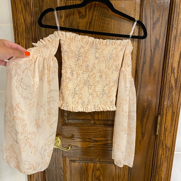 Windsor Floral Top - Picture 3 of 3